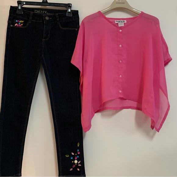 Flowers By Zoe Sheer Poncho Blouse - Picture 6 of 8